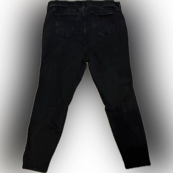 Torrid Sky High Skinny Black Distressed Stretch Premium Jeans size 22R - Picture 4 of 13